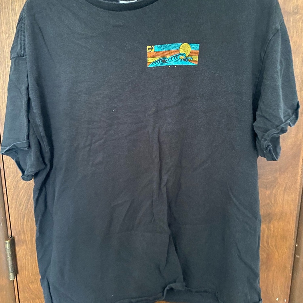 Black Beach Tee